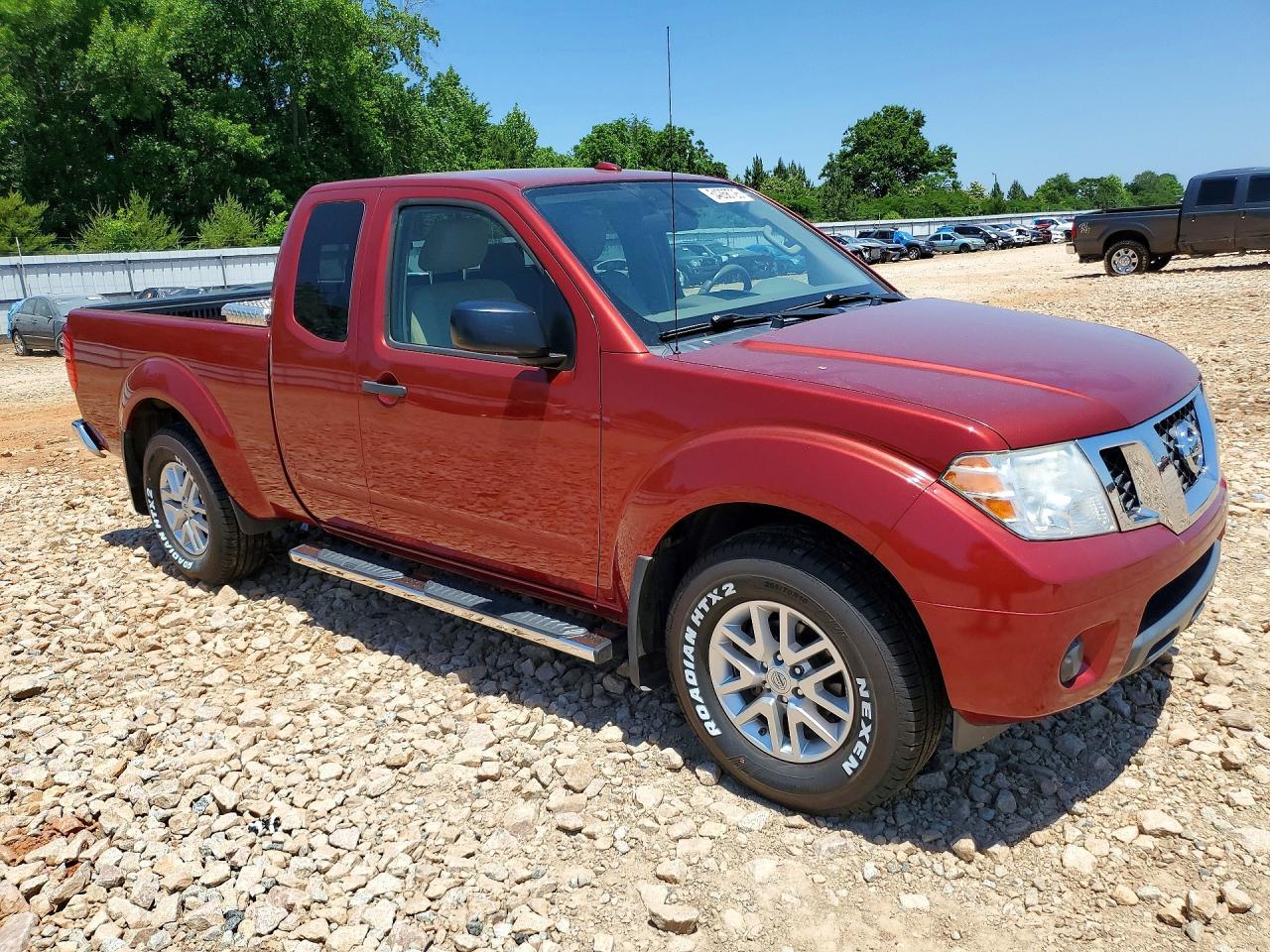 2017 NISSAN Frontier