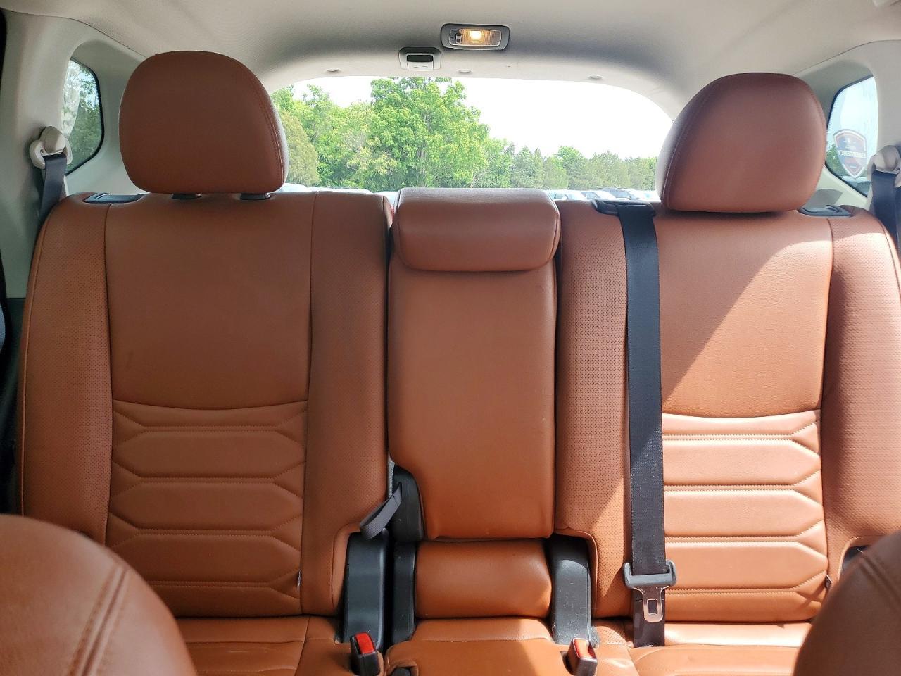2017 NISSAN ROGUE