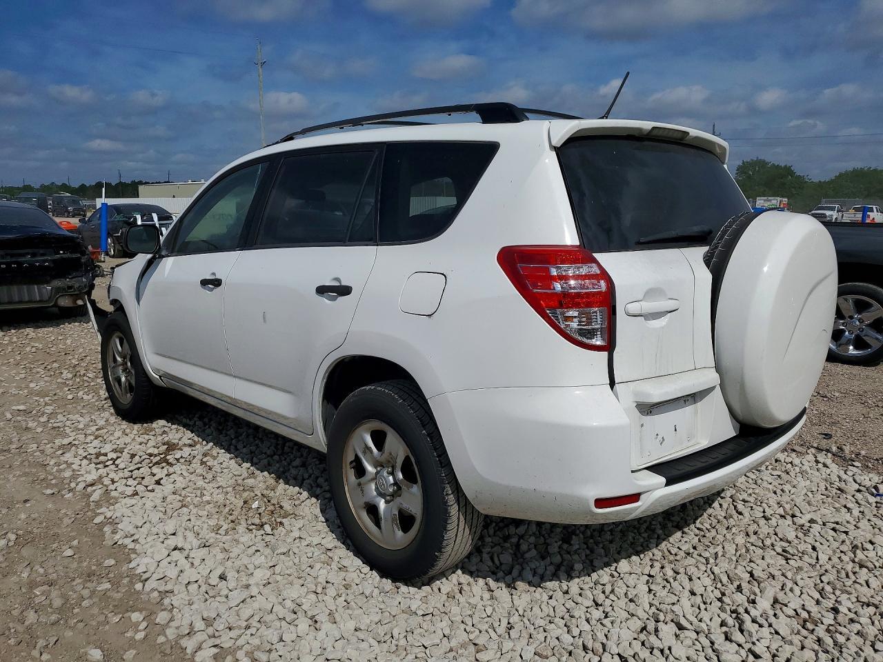 2011 TOYOTA RAV4