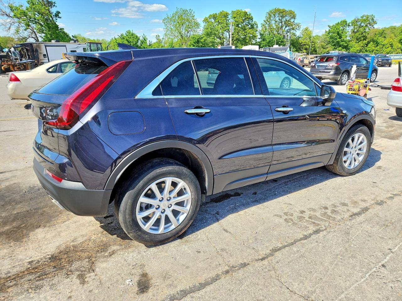 2023 CADILLAC XT4