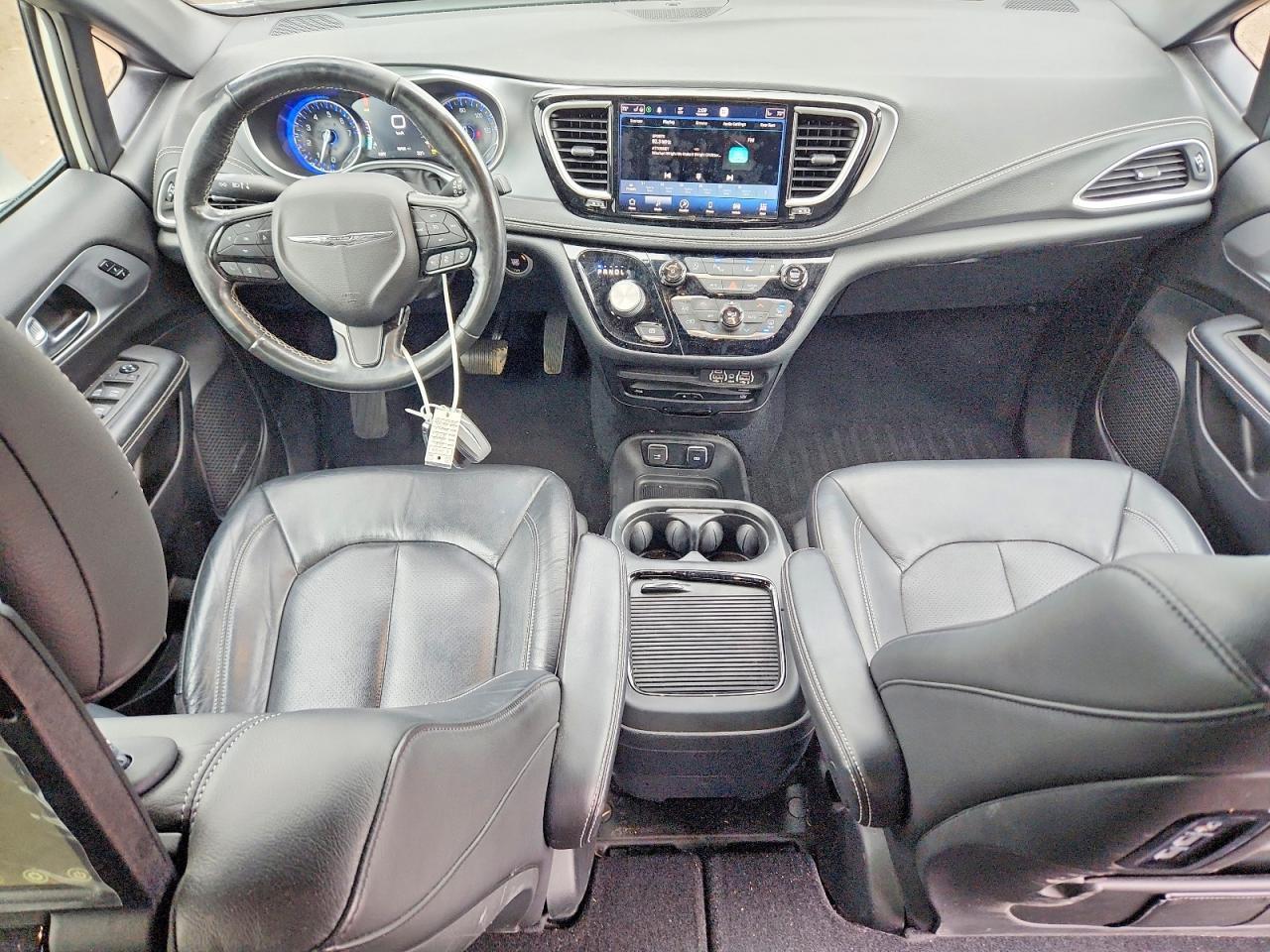 2021 CHRYSLER Pacifica