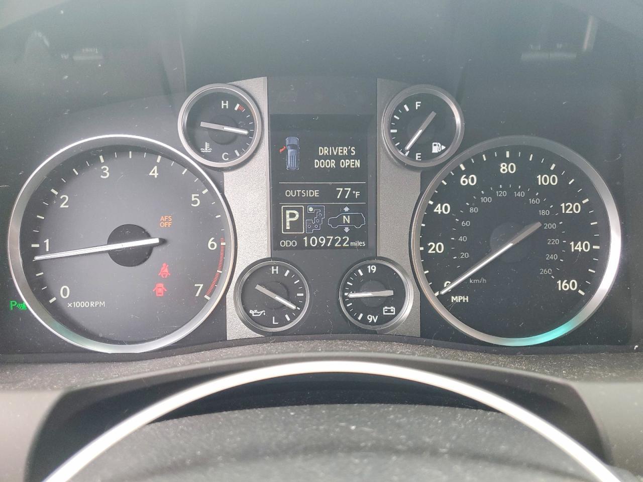 2014 LEXUS LX 570