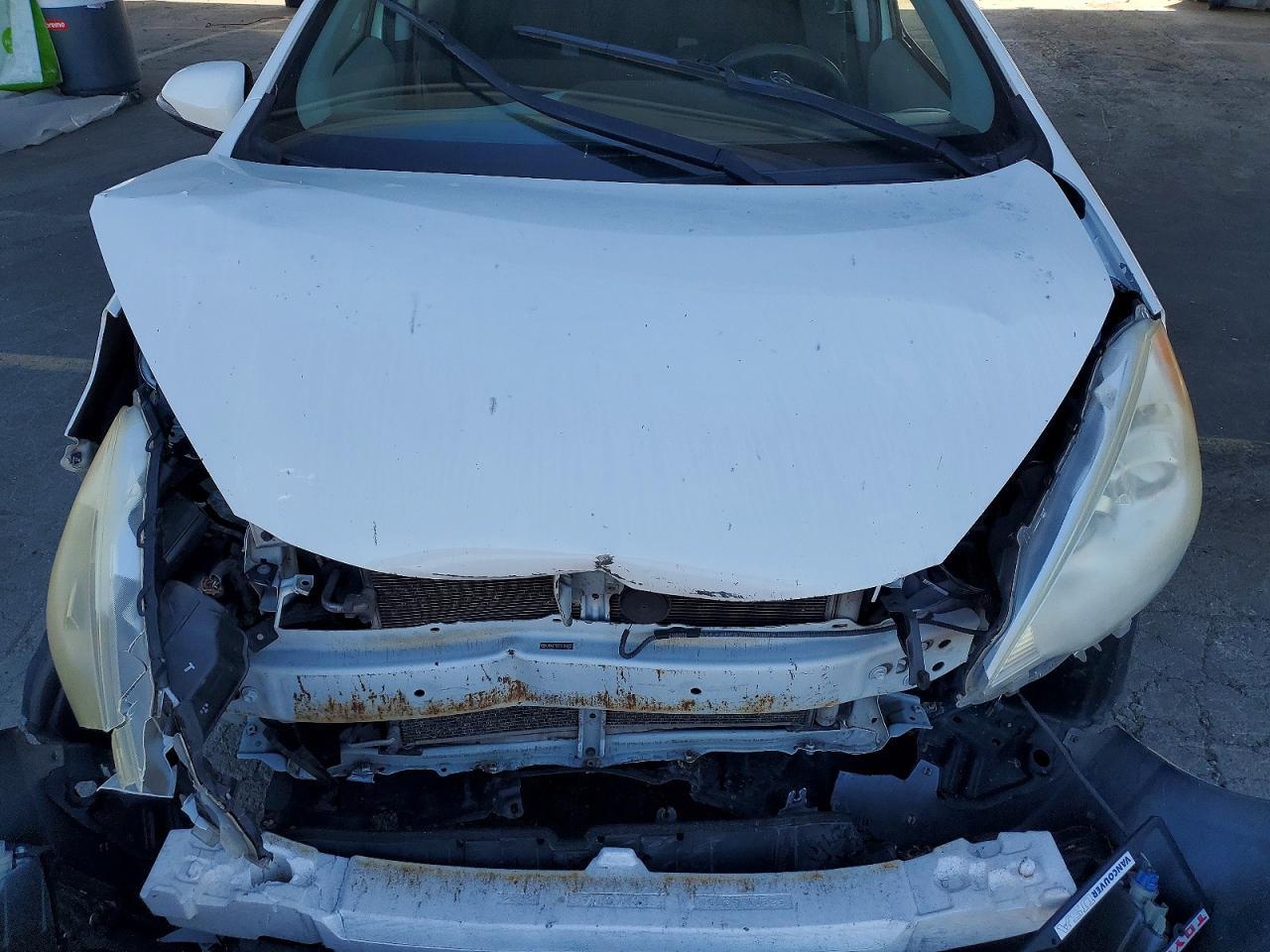 2012 TOYOTA Prius c