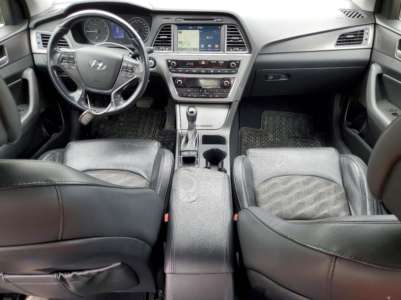 2016 HYUNDAI SONATA