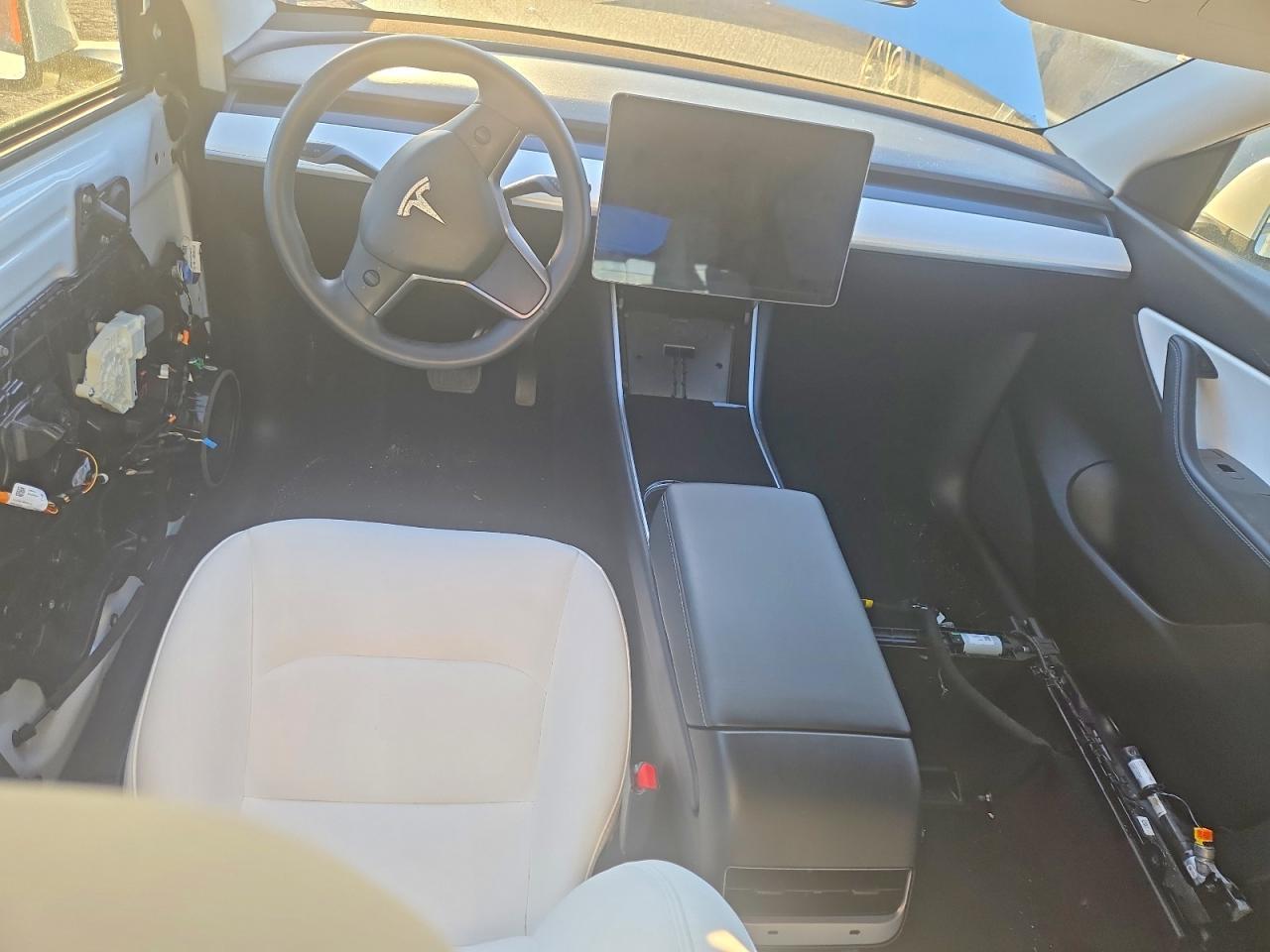 2020 TESLA MODEL Y