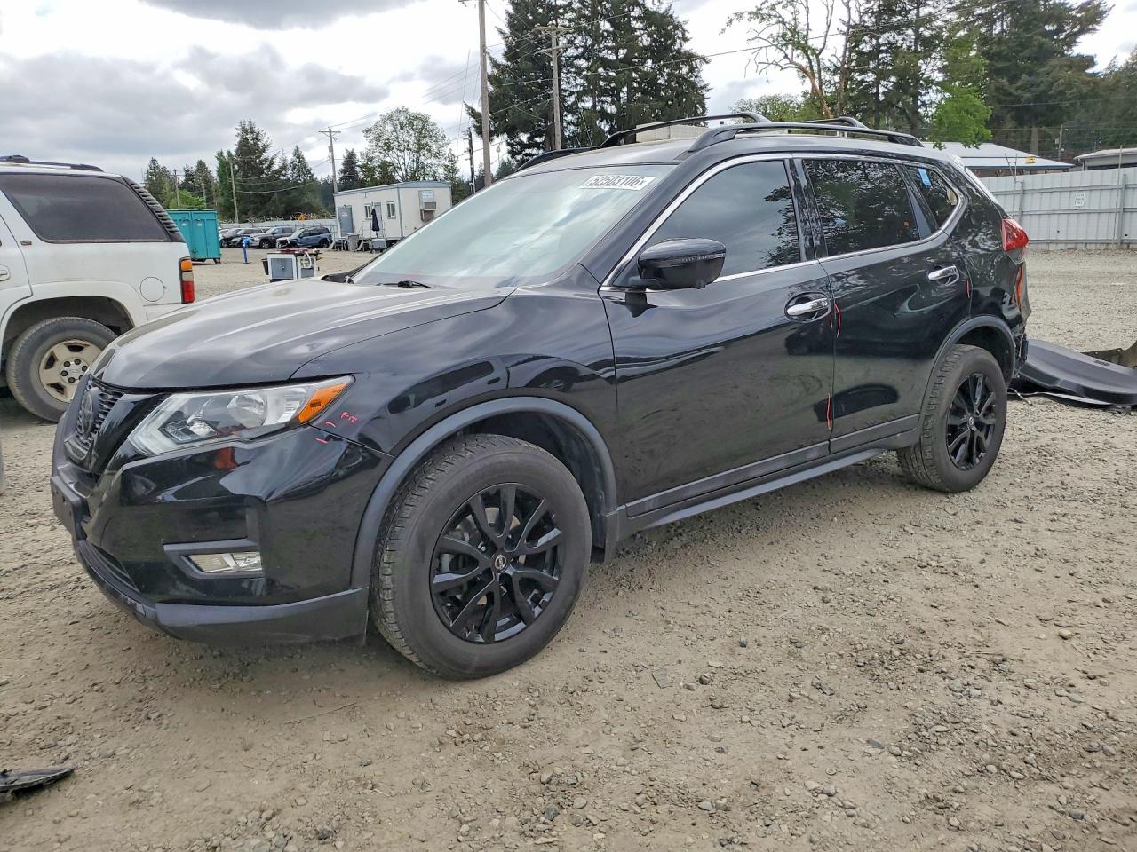 2018 NISSAN ROGUE
