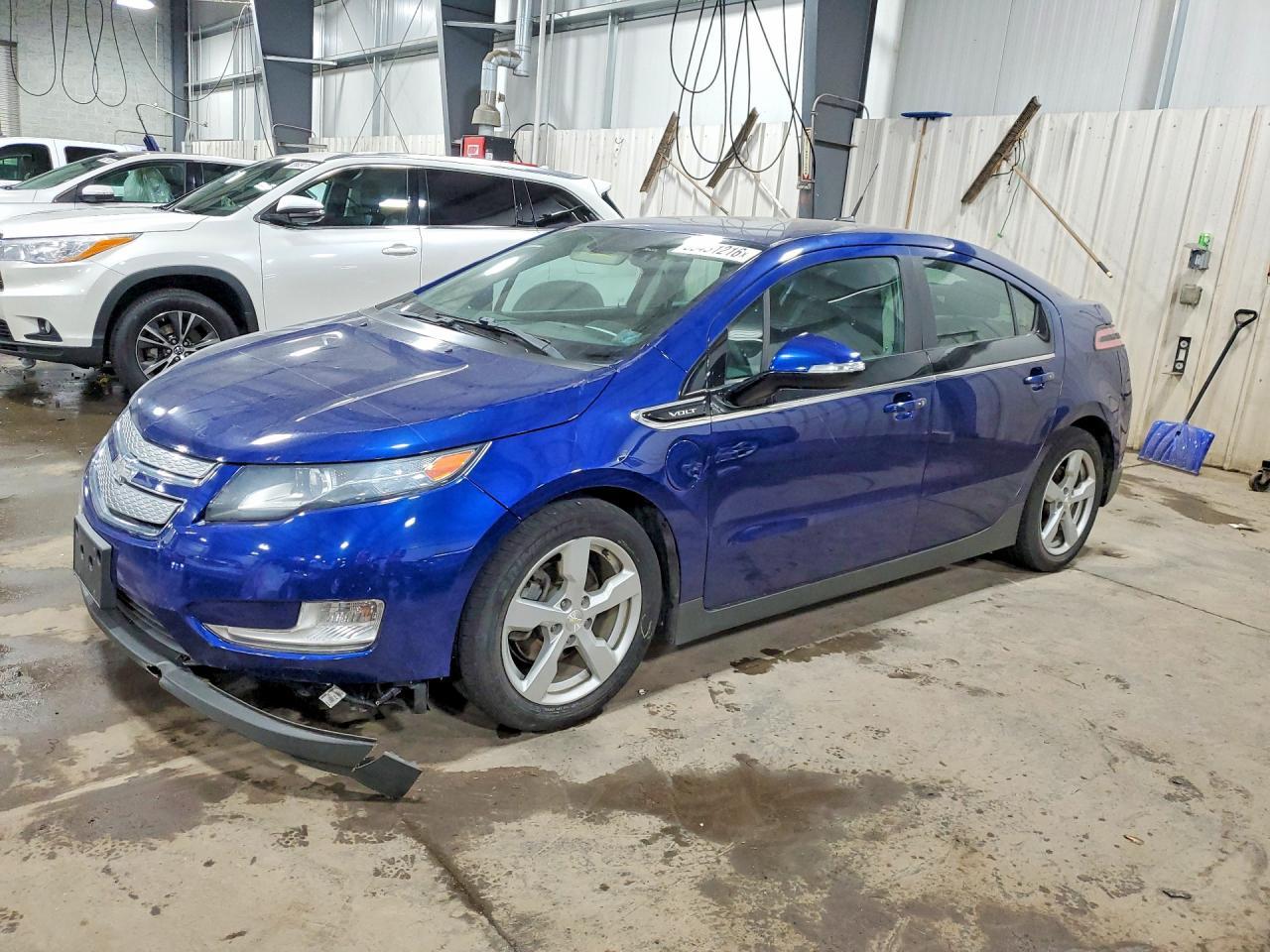 2013 CHEVROLET VOLT