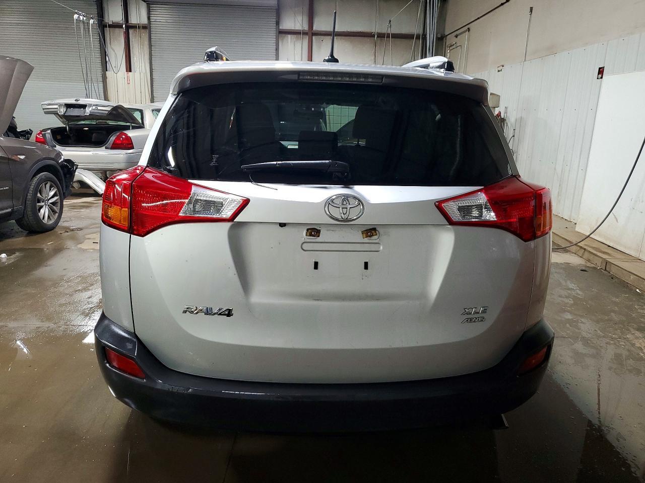 2015 TOYOTA RAV4