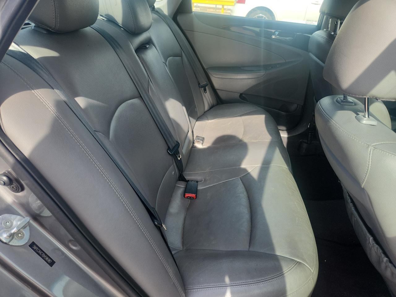 2013 HYUNDAI SONATA