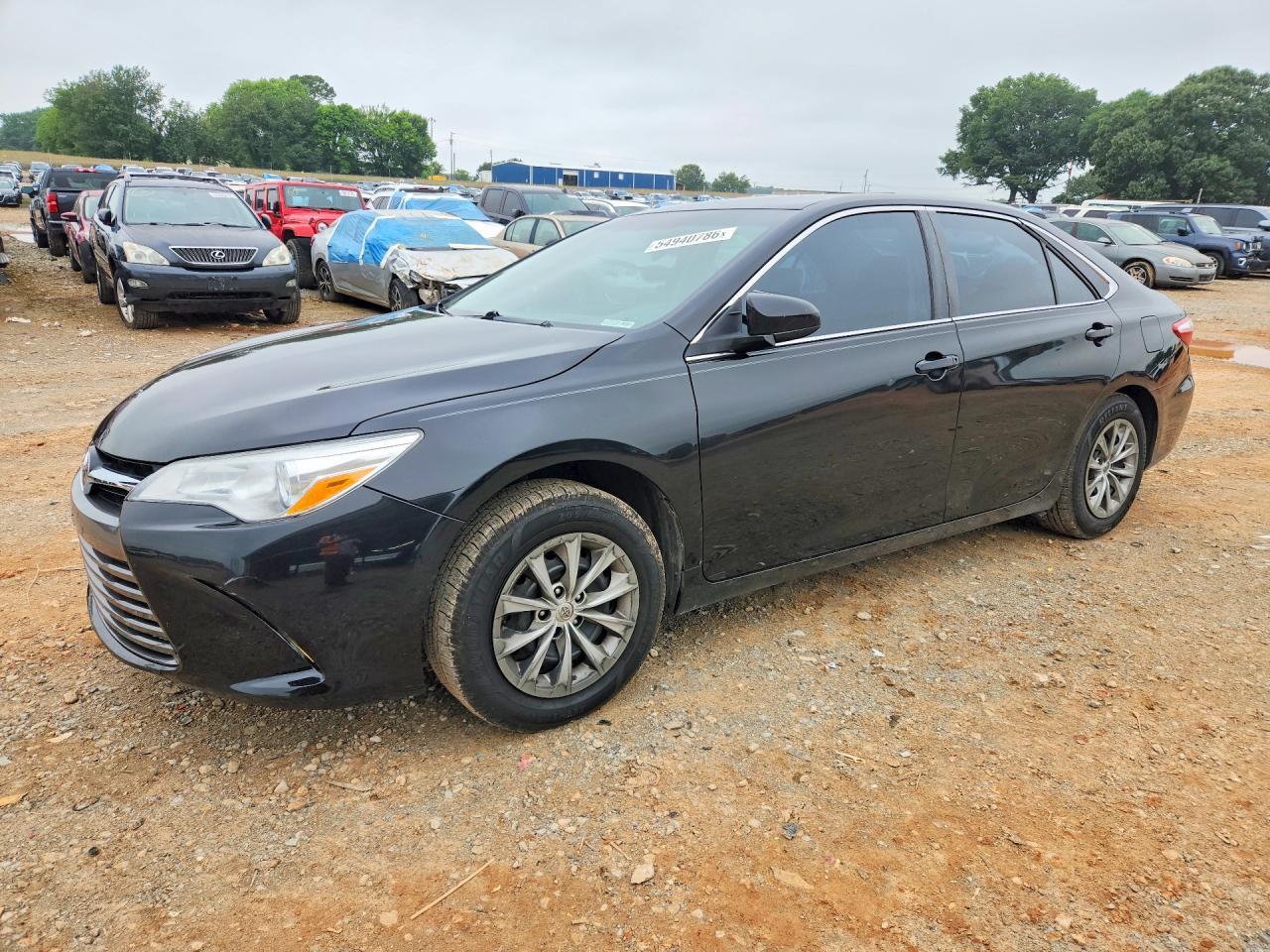 2016 TOYOTA CAMRY
