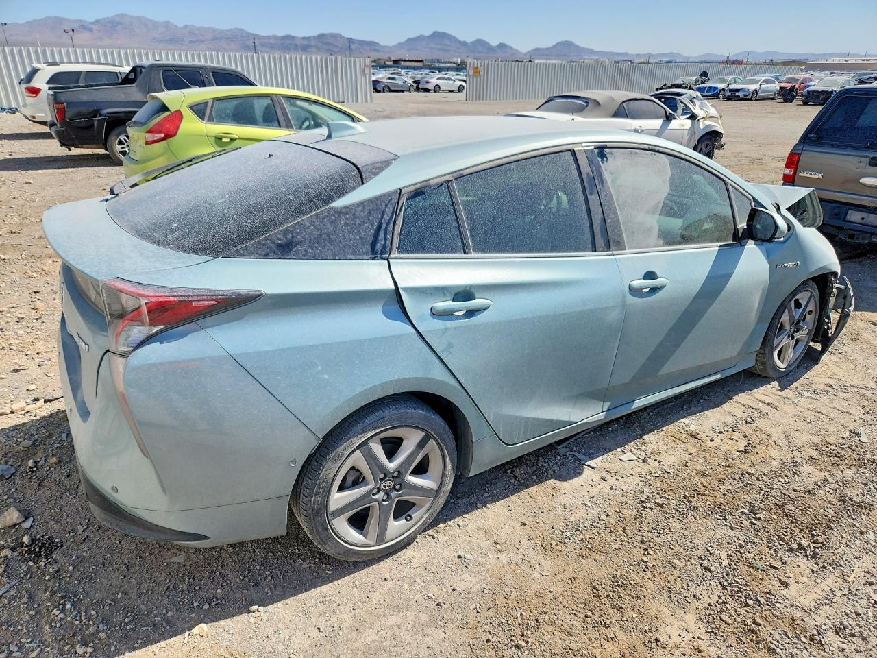 2018 TOYOTA PRIUS
