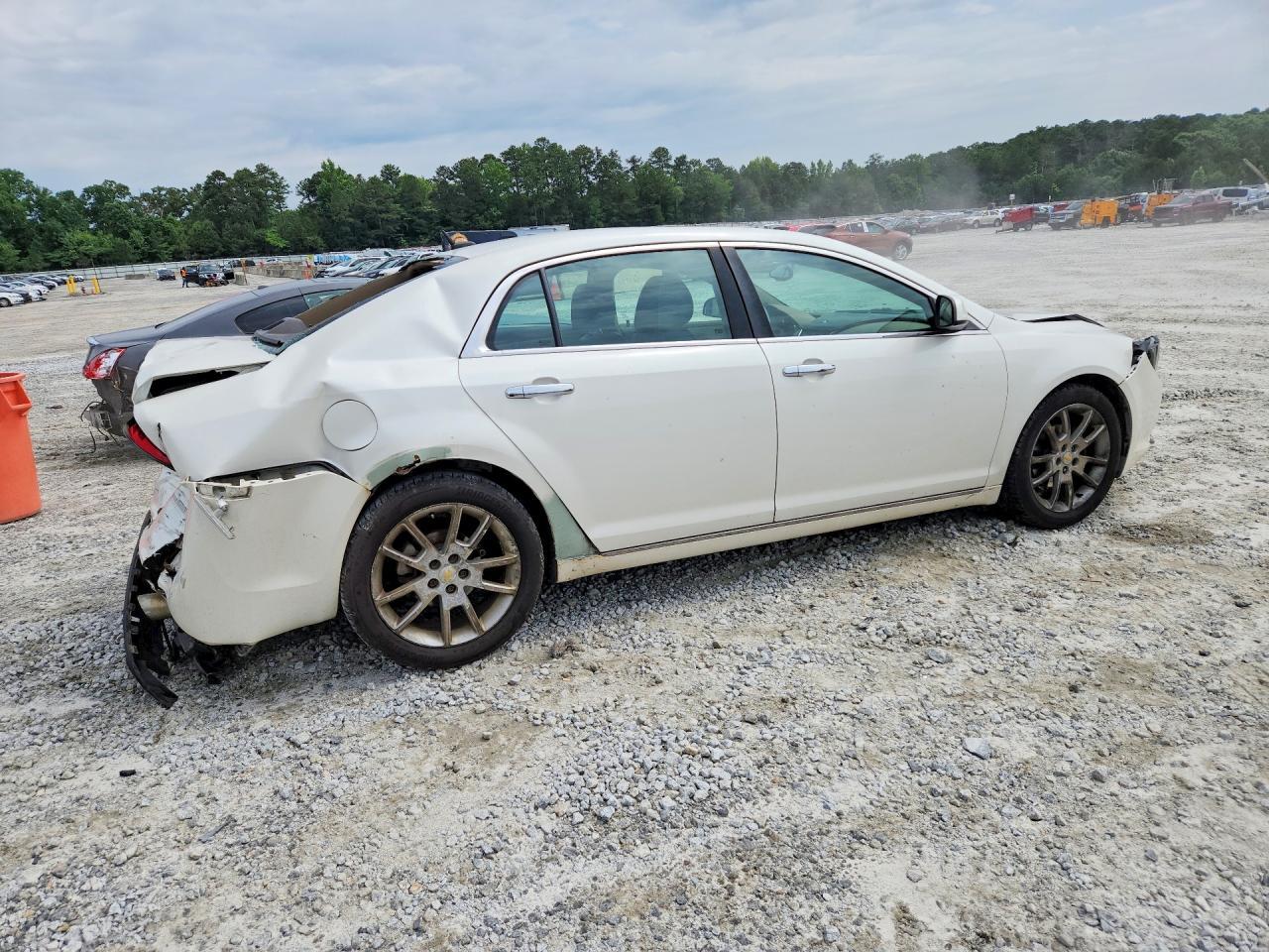 2011 CHEVROLET MALIBU