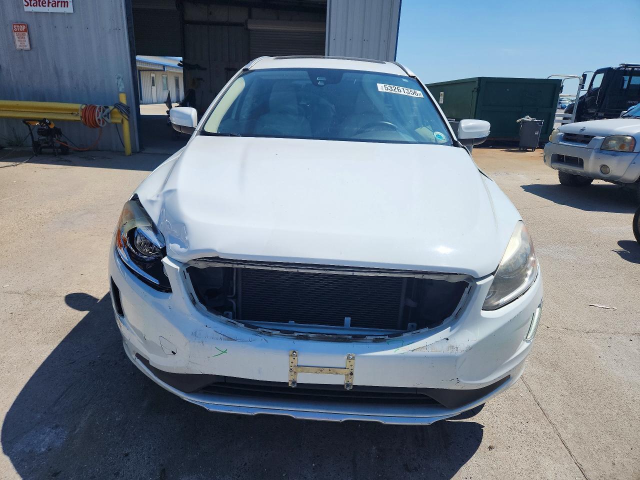 2015 VOLVO XC60