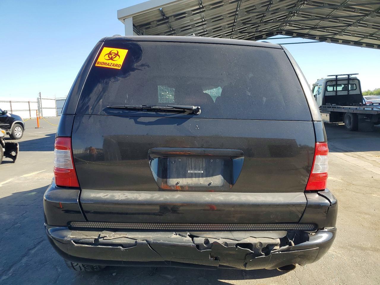 2002 MERCEDES-BENZ ML-Class
