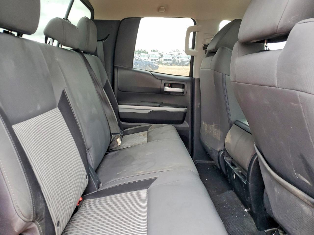 2016 TOYOTA TUNDRA
