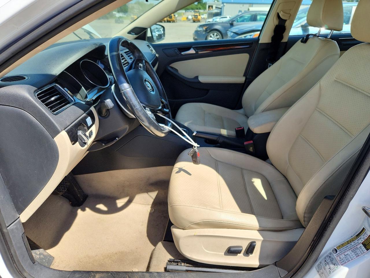 2015 VOLKSWAGEN JETTA