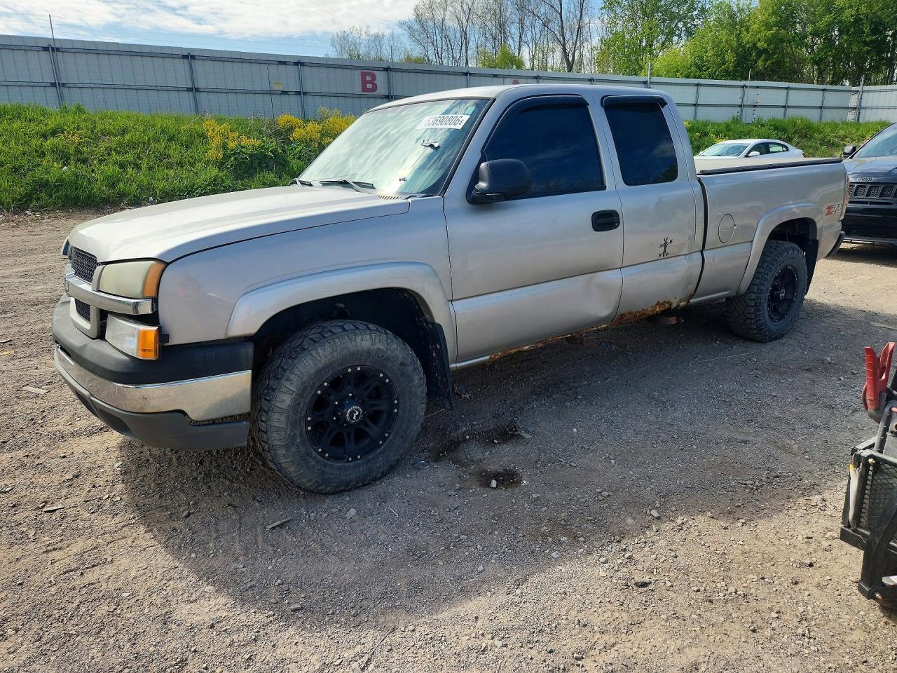 2004 CHEVROLET Silverado
