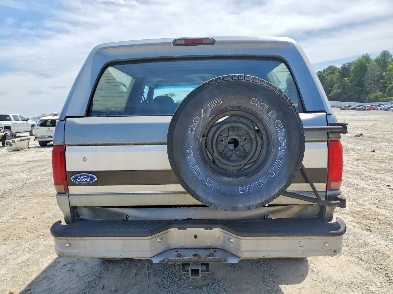1993 FORD Bronco