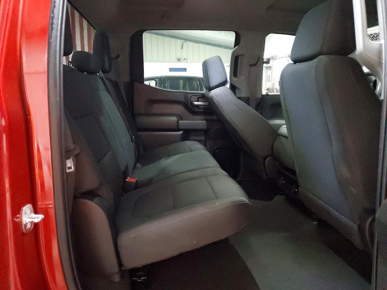 2021 CHEVROLET Silverado
