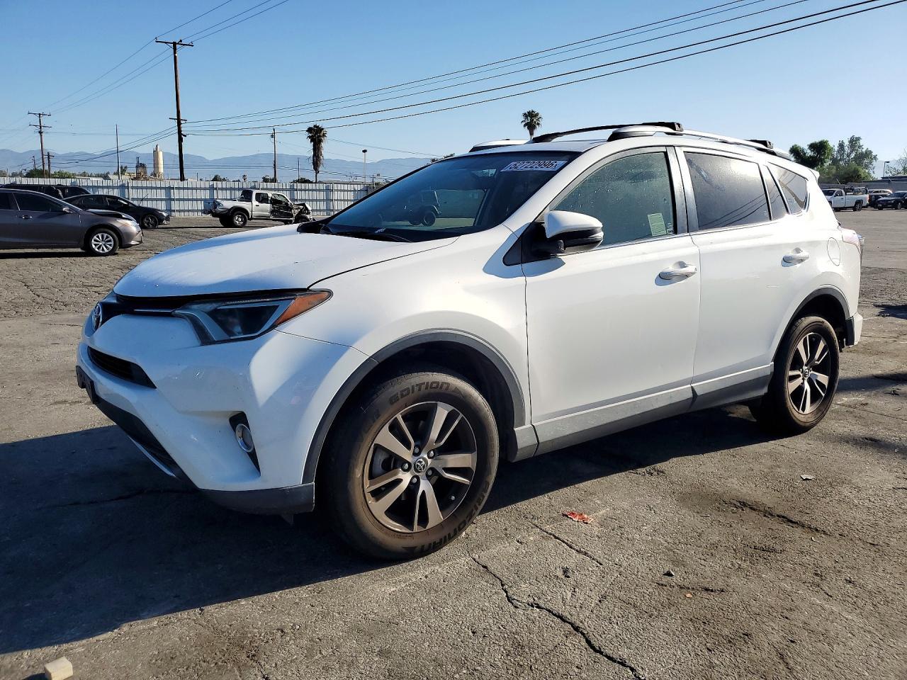 2016 TOYOTA RAV4