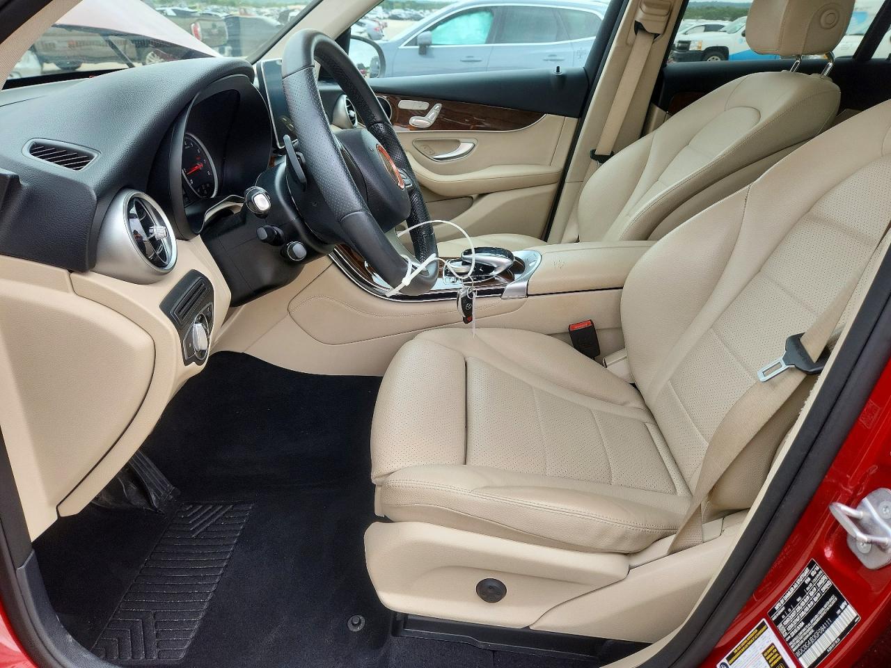 2016 MERCEDES-BENZ GLC-Class