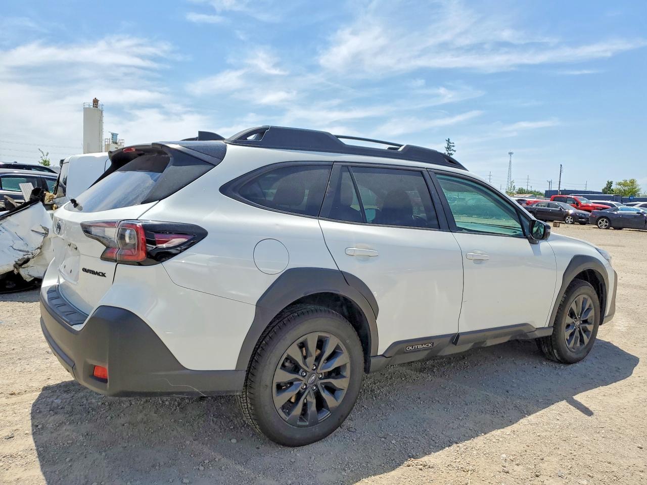 2023 SUBARU Outback