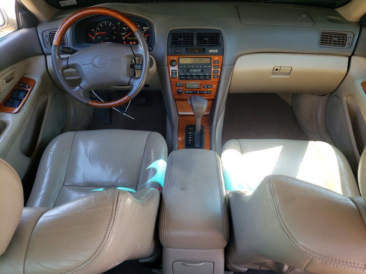 2000 LEXUS Es 300