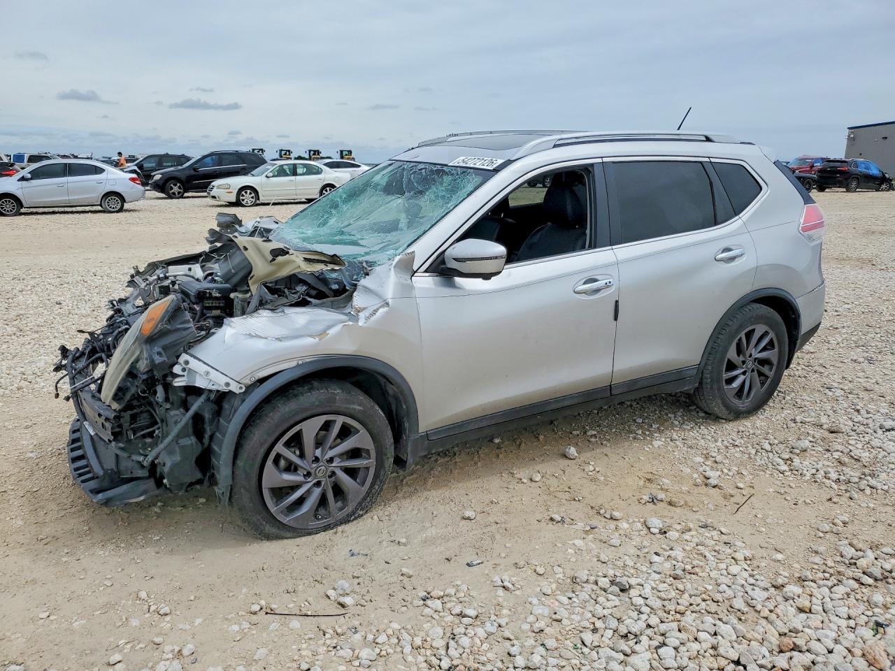2016 NISSAN ROGUE