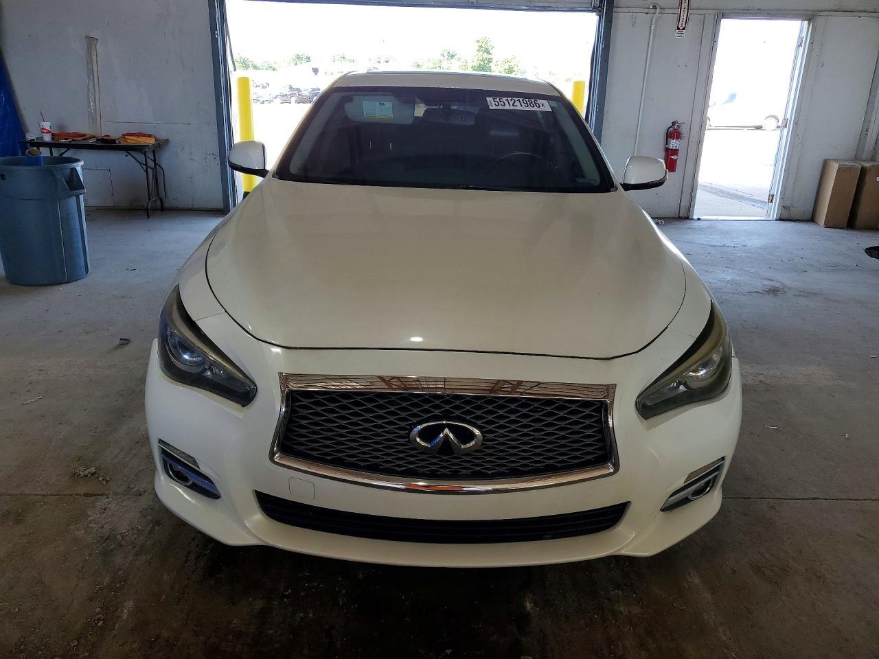 2017 INFINITI Q50