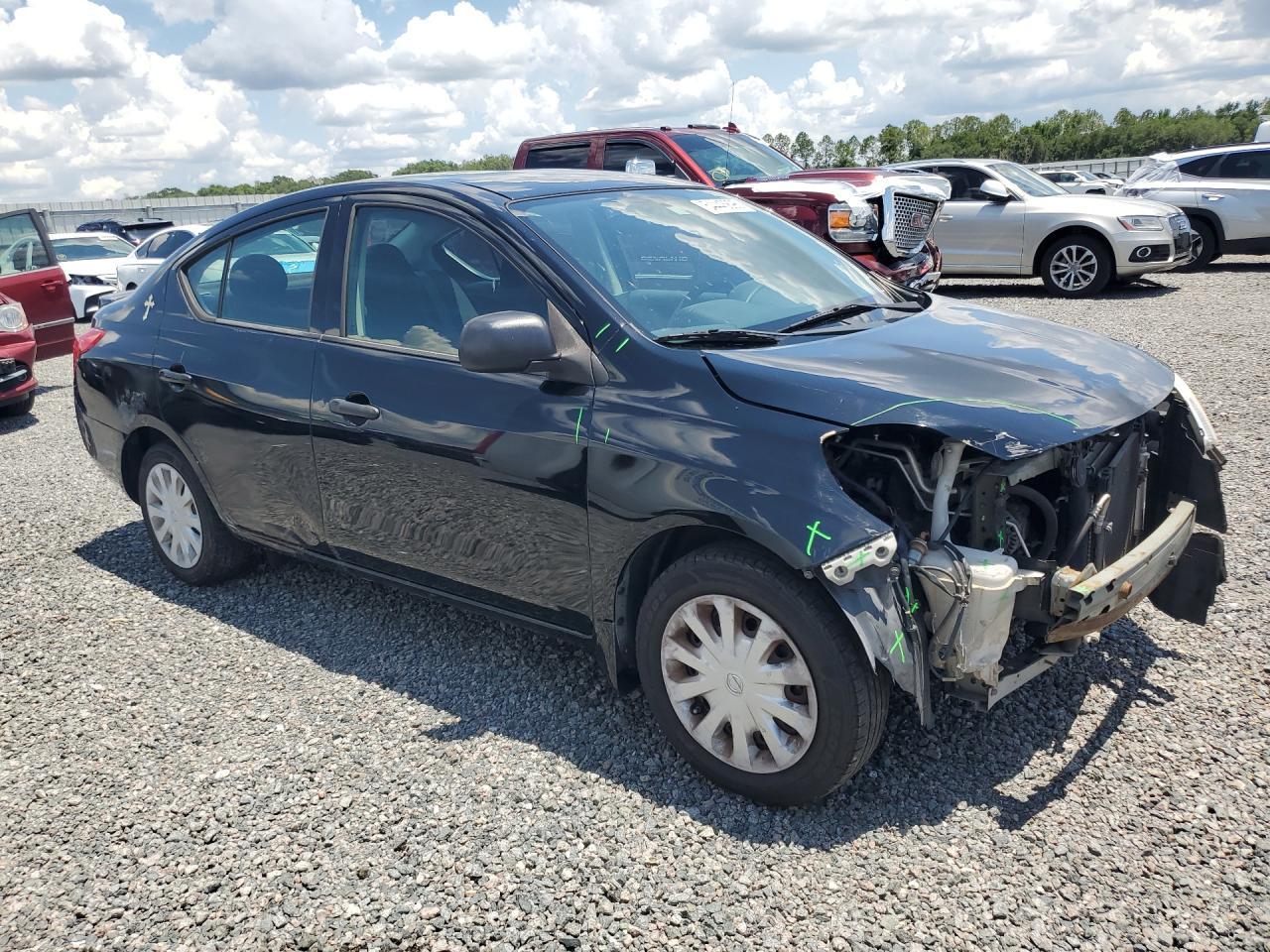 2014 NISSAN VERSA