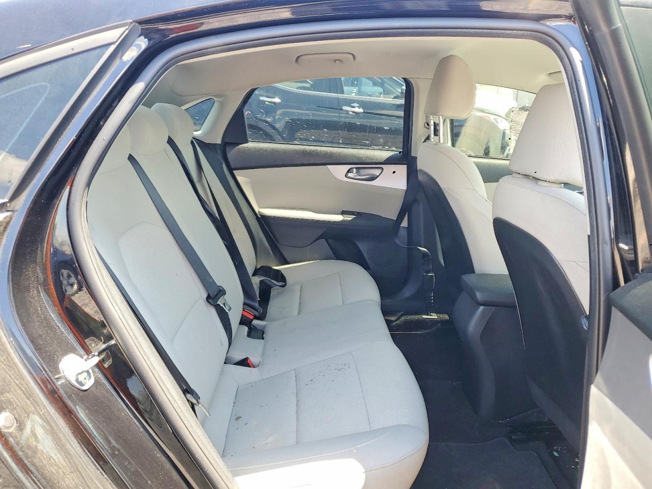 2022 KIA FORTE