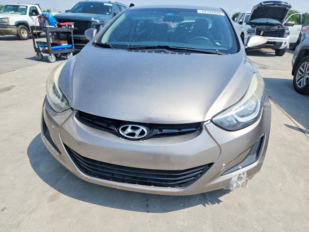 2016 HYUNDAI ELANTRA