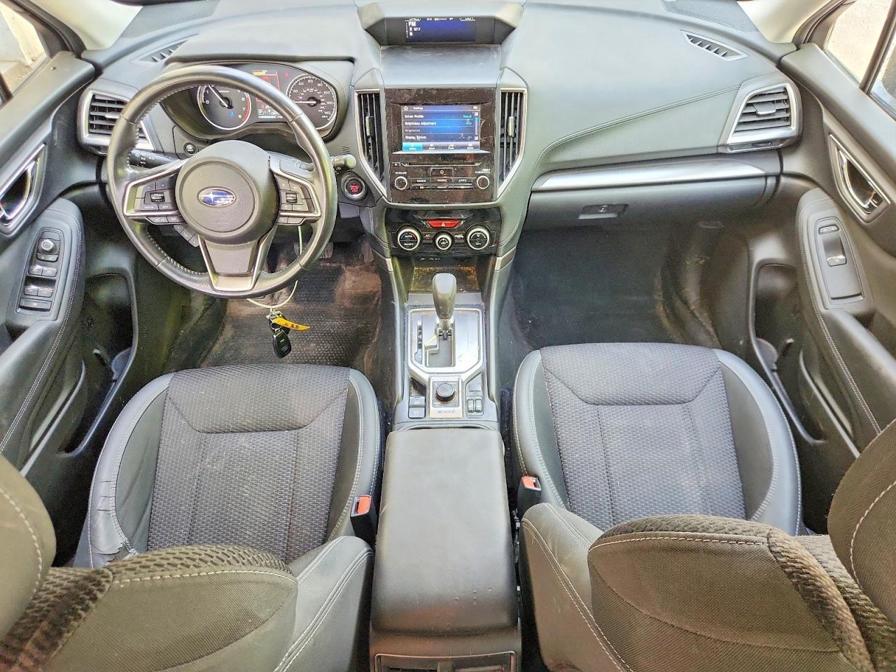 2019 SUBARU FORESTER