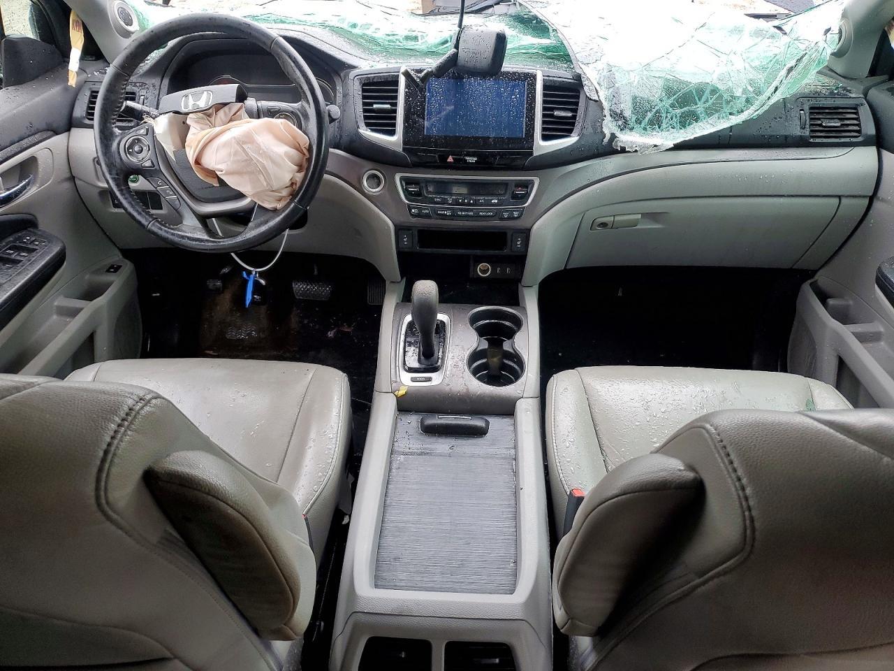2017 HONDA PILOT