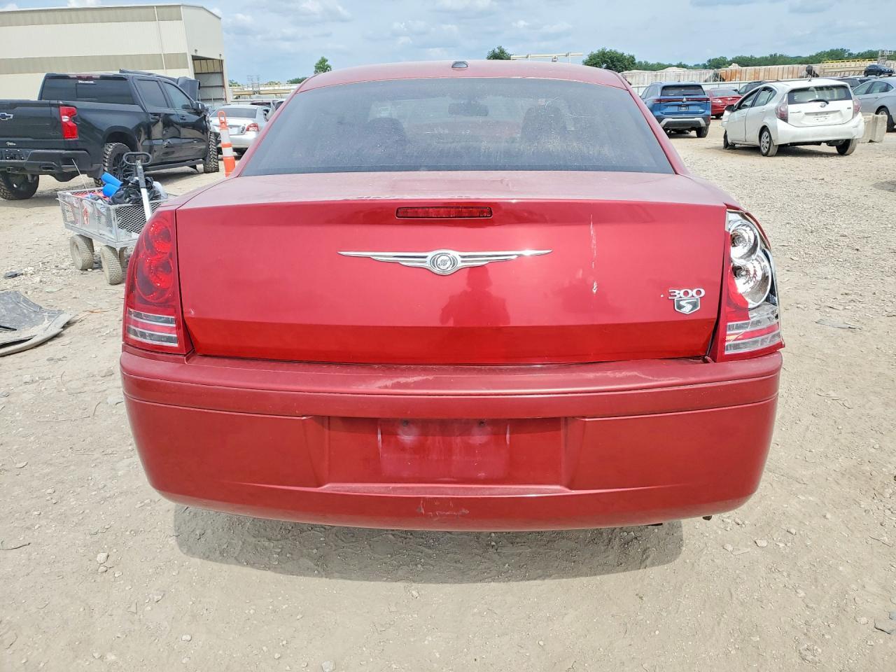 2010 CHRYSLER 300