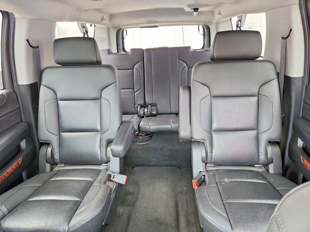 2018 CHEVROLET Suburban