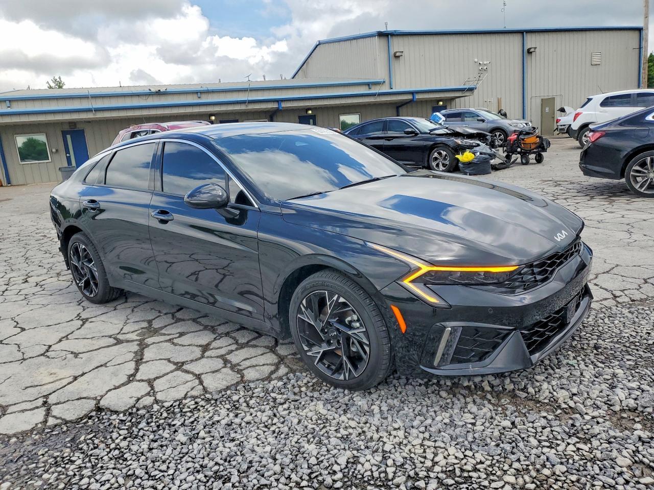 2025 KIA K5