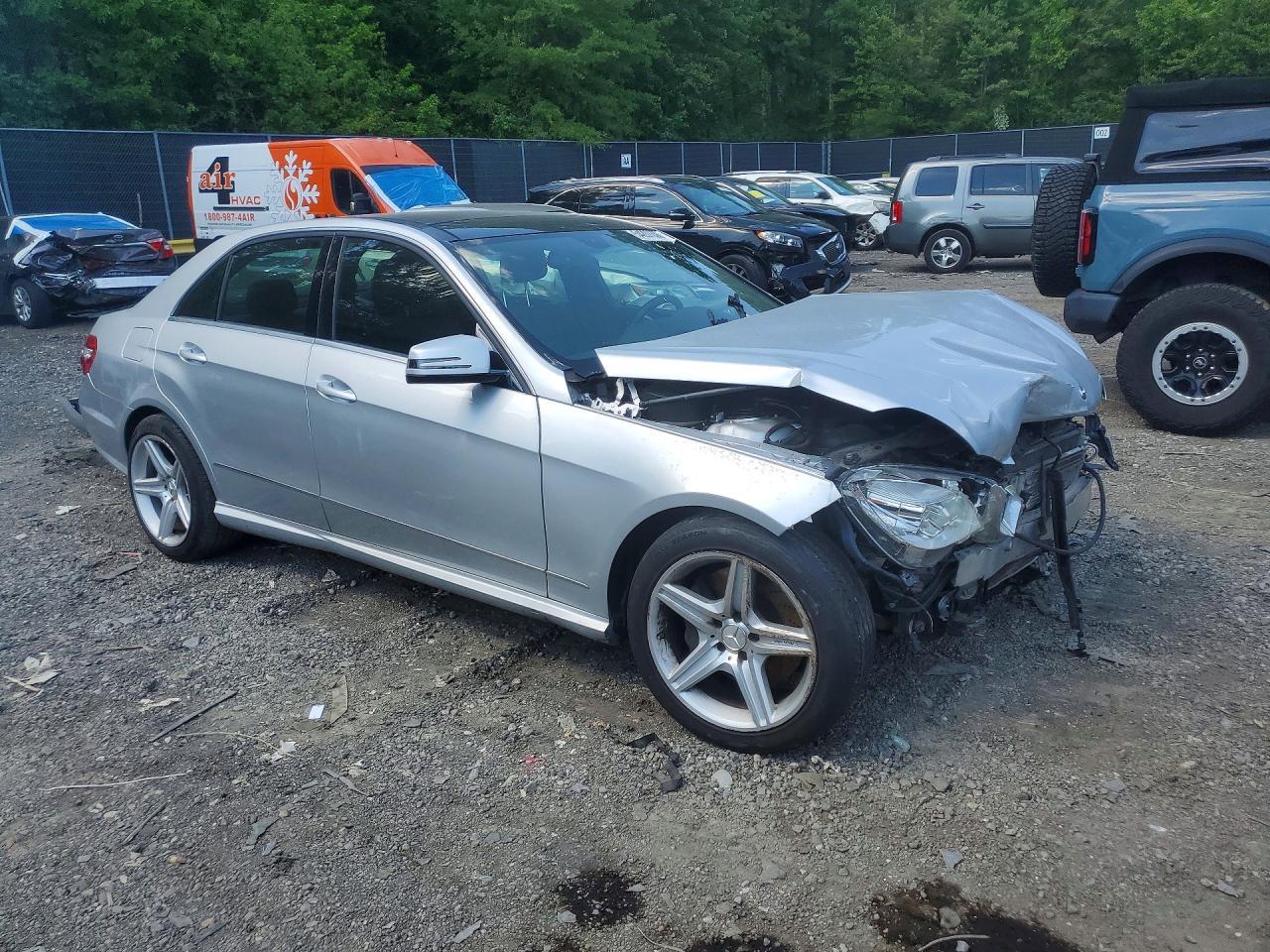 2011 MERCEDES-BENZ E-Class