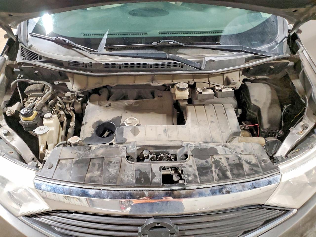 2011 NISSAN Quest