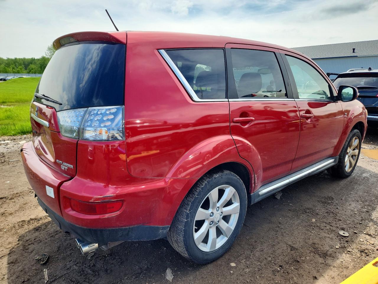 2012 MITSUBISHI outlander