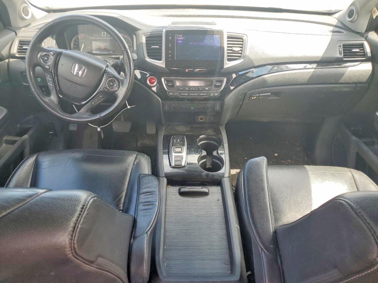 2017 HONDA PILOT