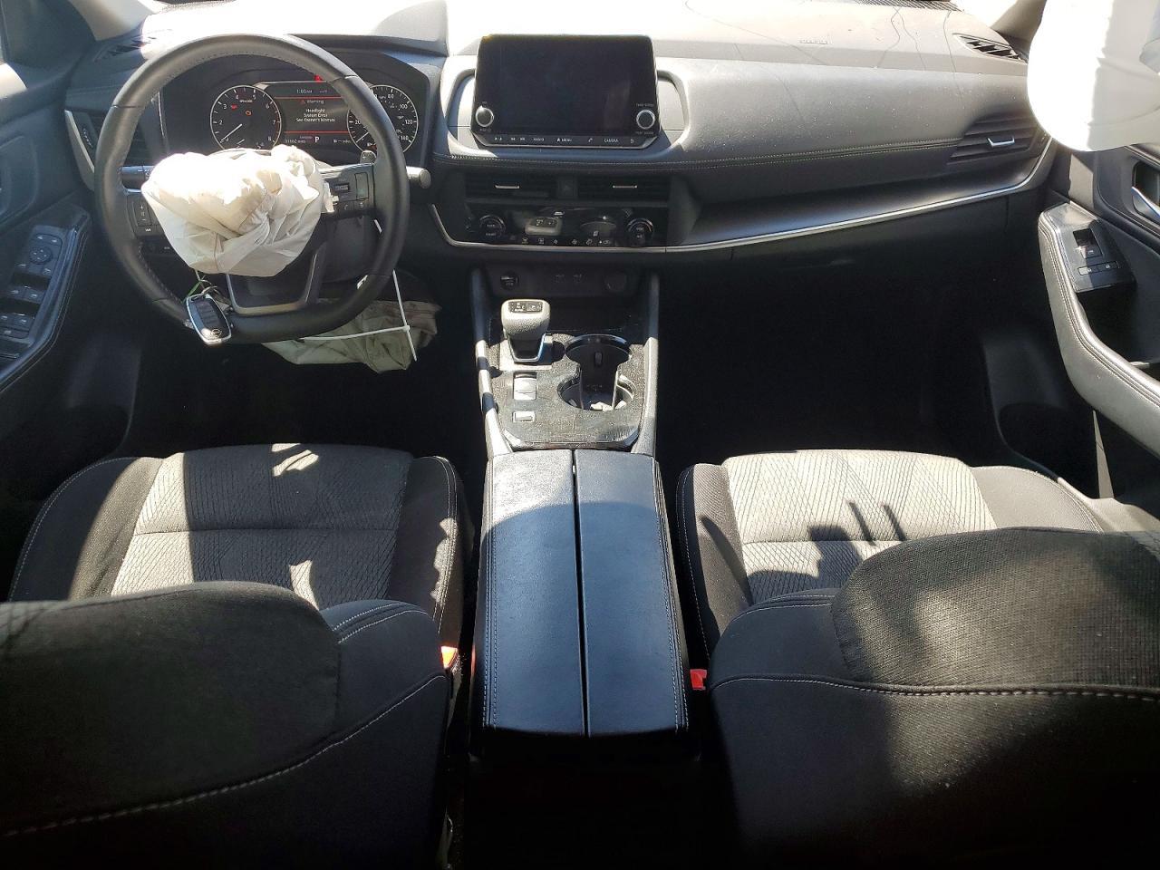2025 NISSAN ROGUE