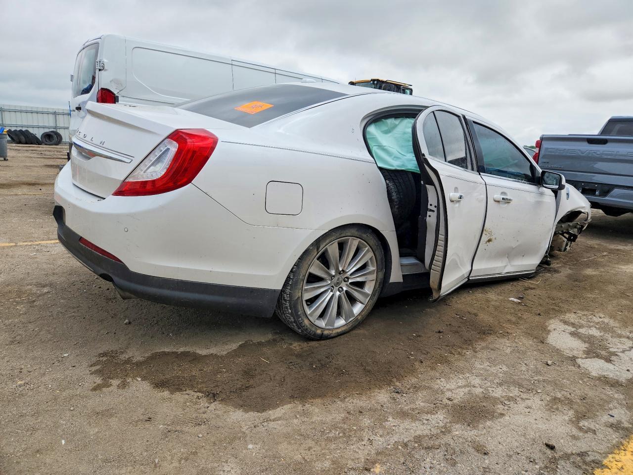 2015 LINCOLN MKS