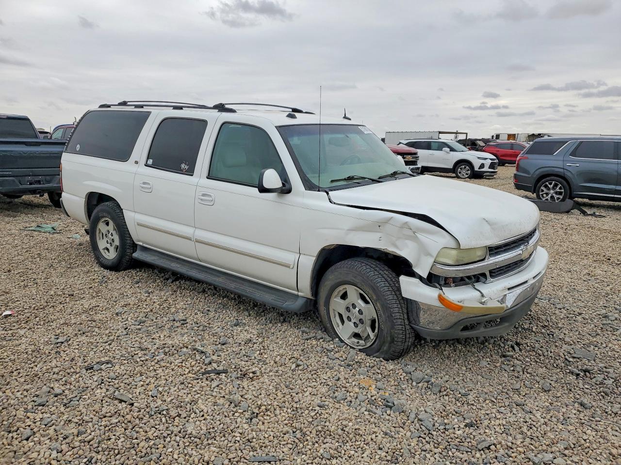2004 CHEVROLET Suburban