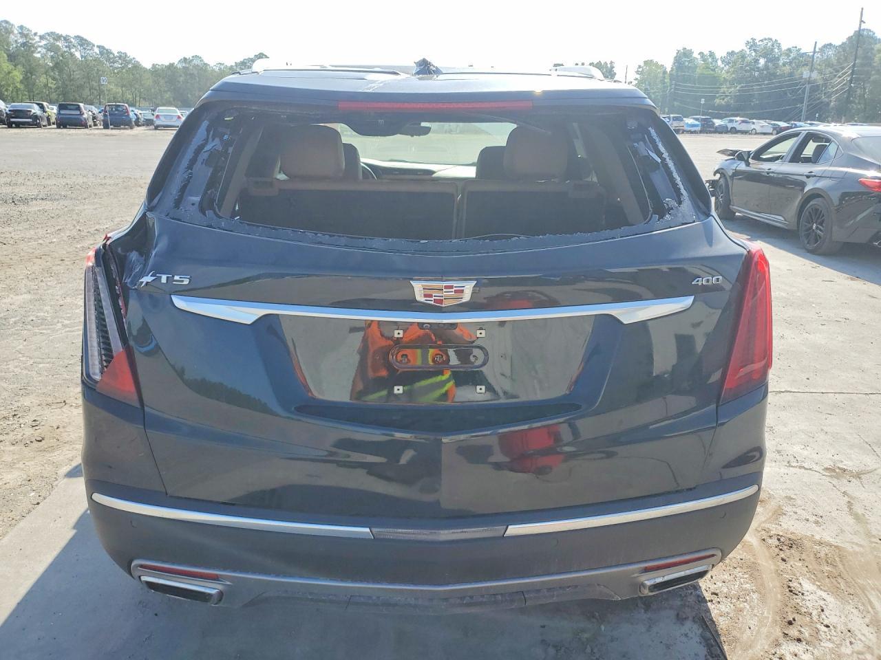 2023 CADILLAC XT5