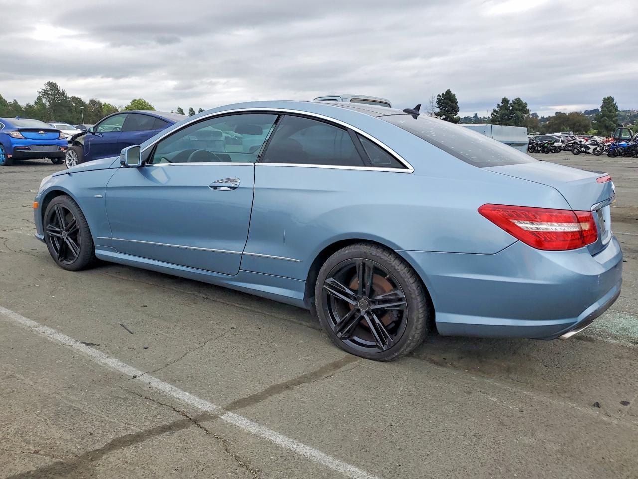2012 MERCEDES-BENZ E-Class