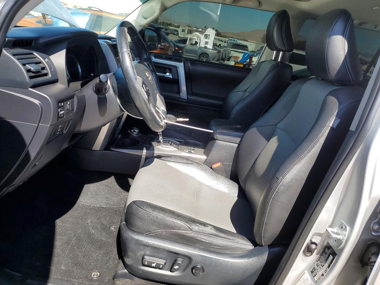2014 TOYOTA 4Runner