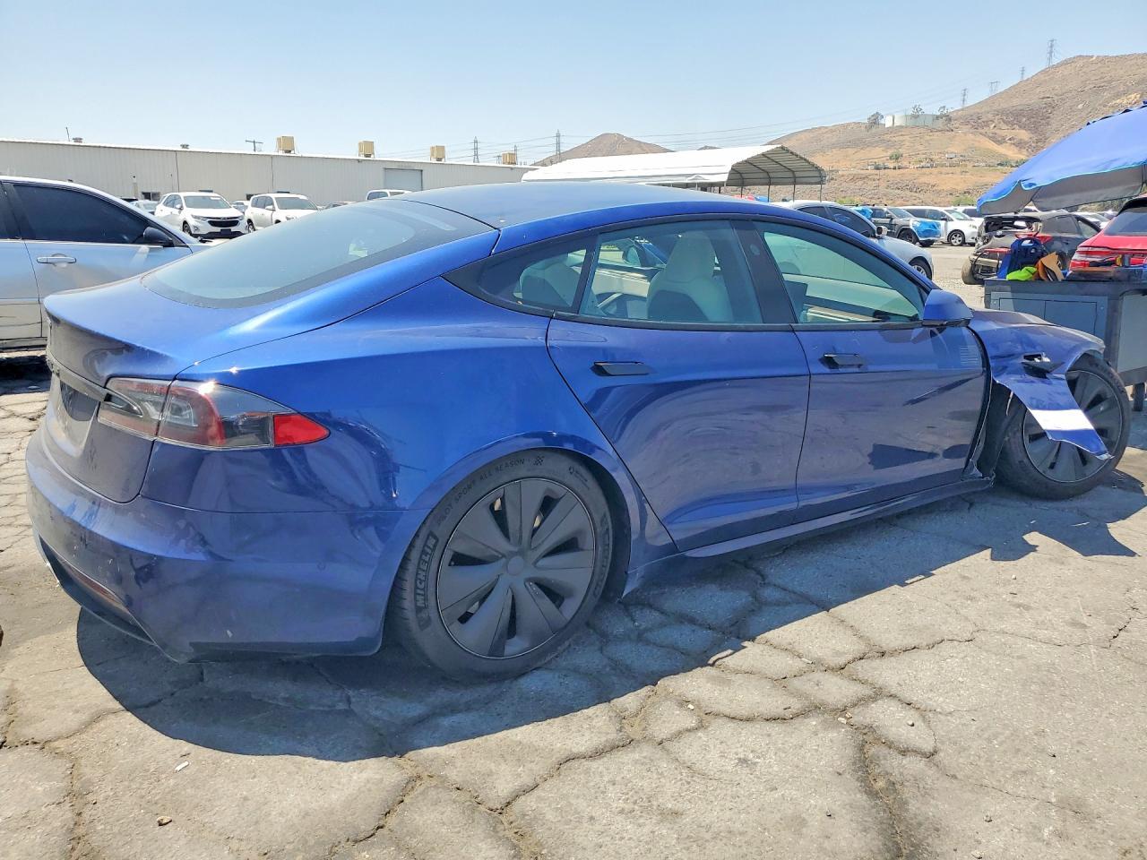 2021 TESLA MODEL S