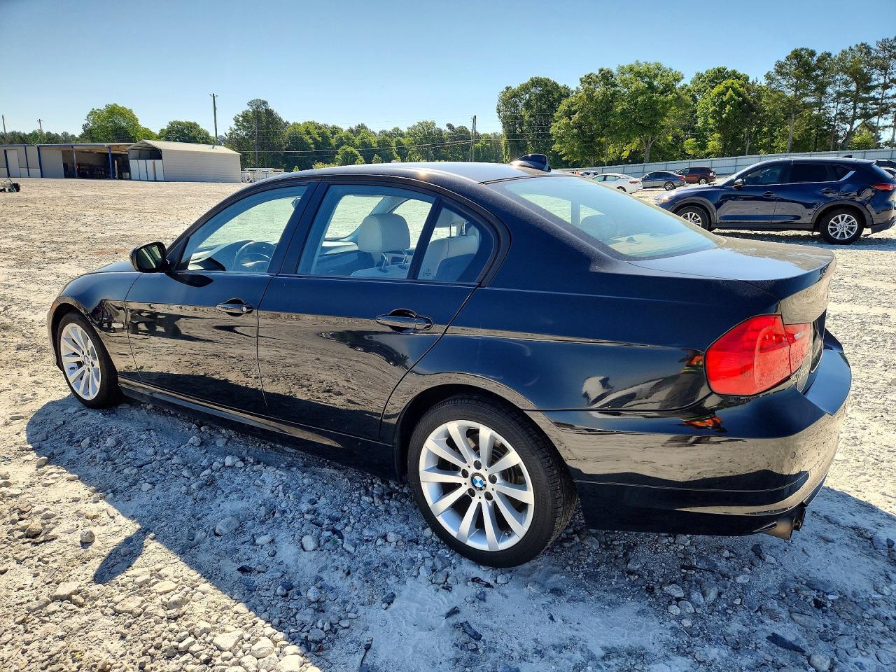 2011 BMW 3 SERIES