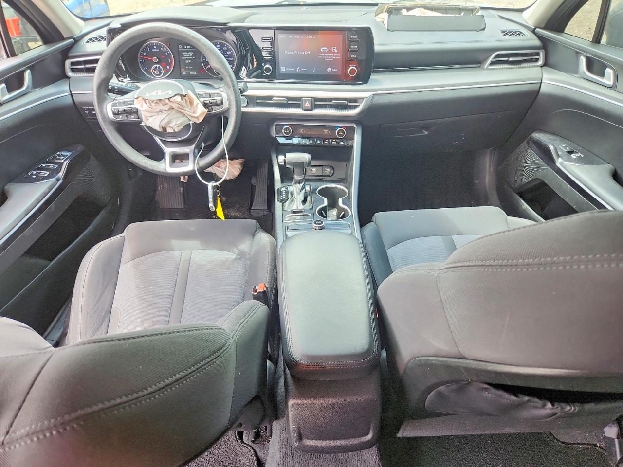 2023 KIA K5